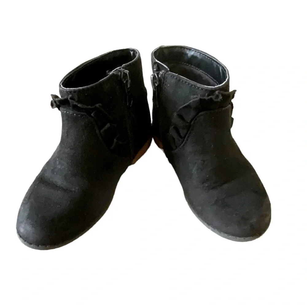Cat And Jack Boots Black Suede  Ankle With Ruffle and Zipper Girls Size 8